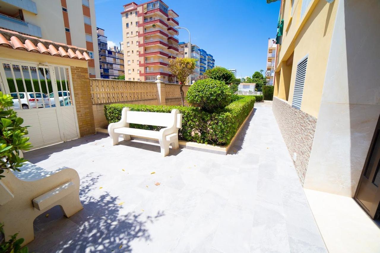 Apartament 100 M De Playa De Gandia 3 -4 Personas Parking Ascensor المظهر الخارجي الصورة