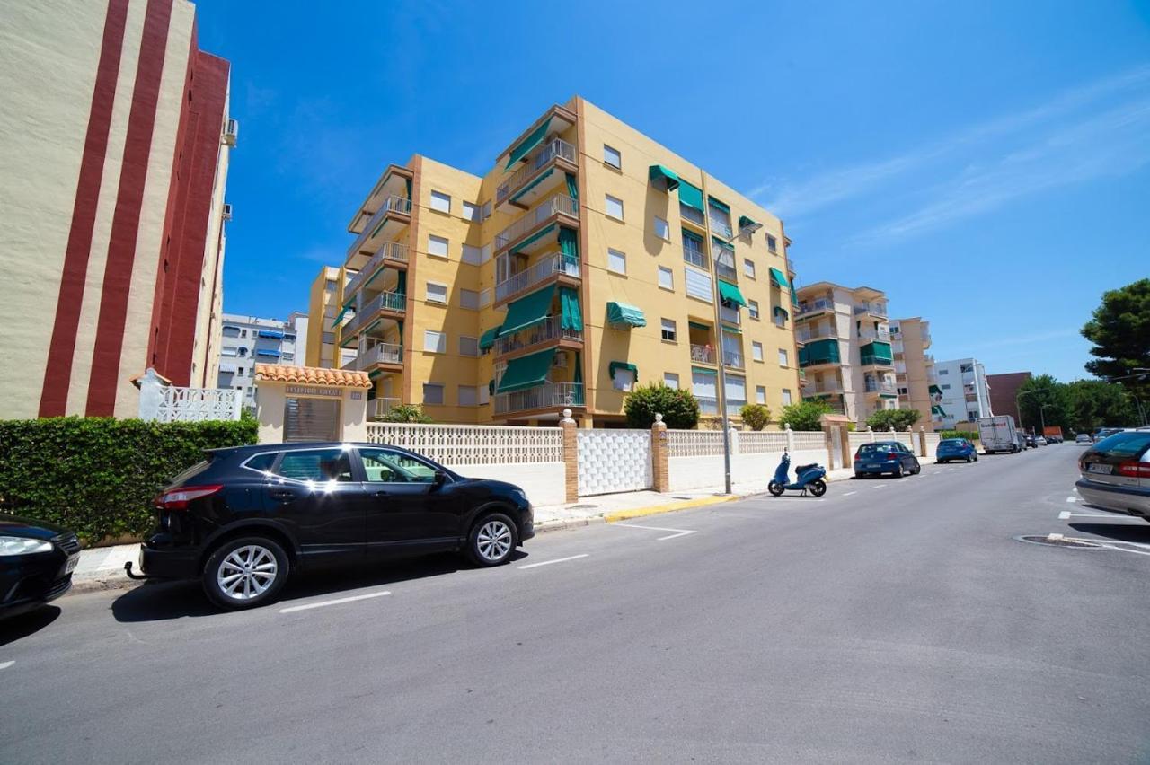 Apartament 100 M De Playa De Gandia 3 -4 Personas Parking Ascensor المظهر الخارجي الصورة