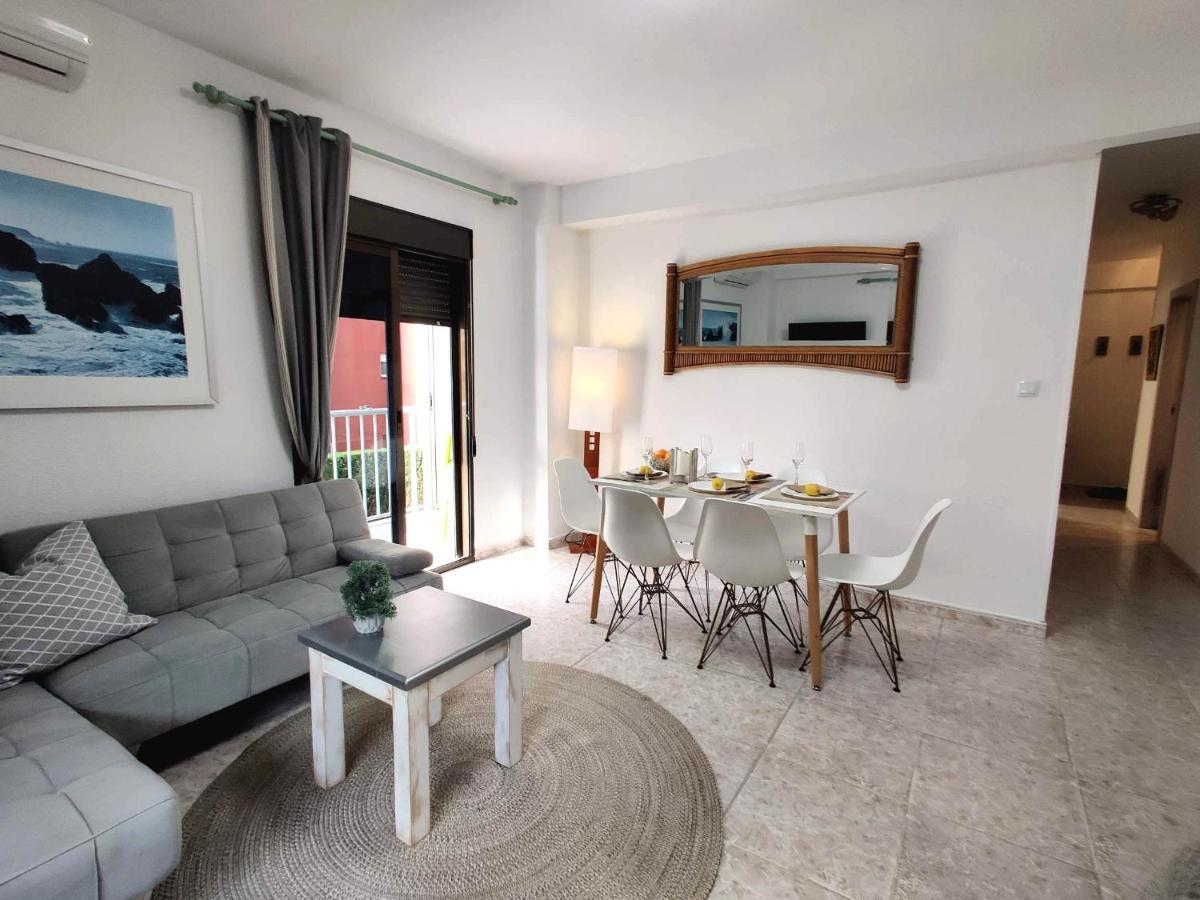 Apartament 100 M De Playa De Gandia 3 -4 Personas Parking Ascensor المظهر الخارجي الصورة
