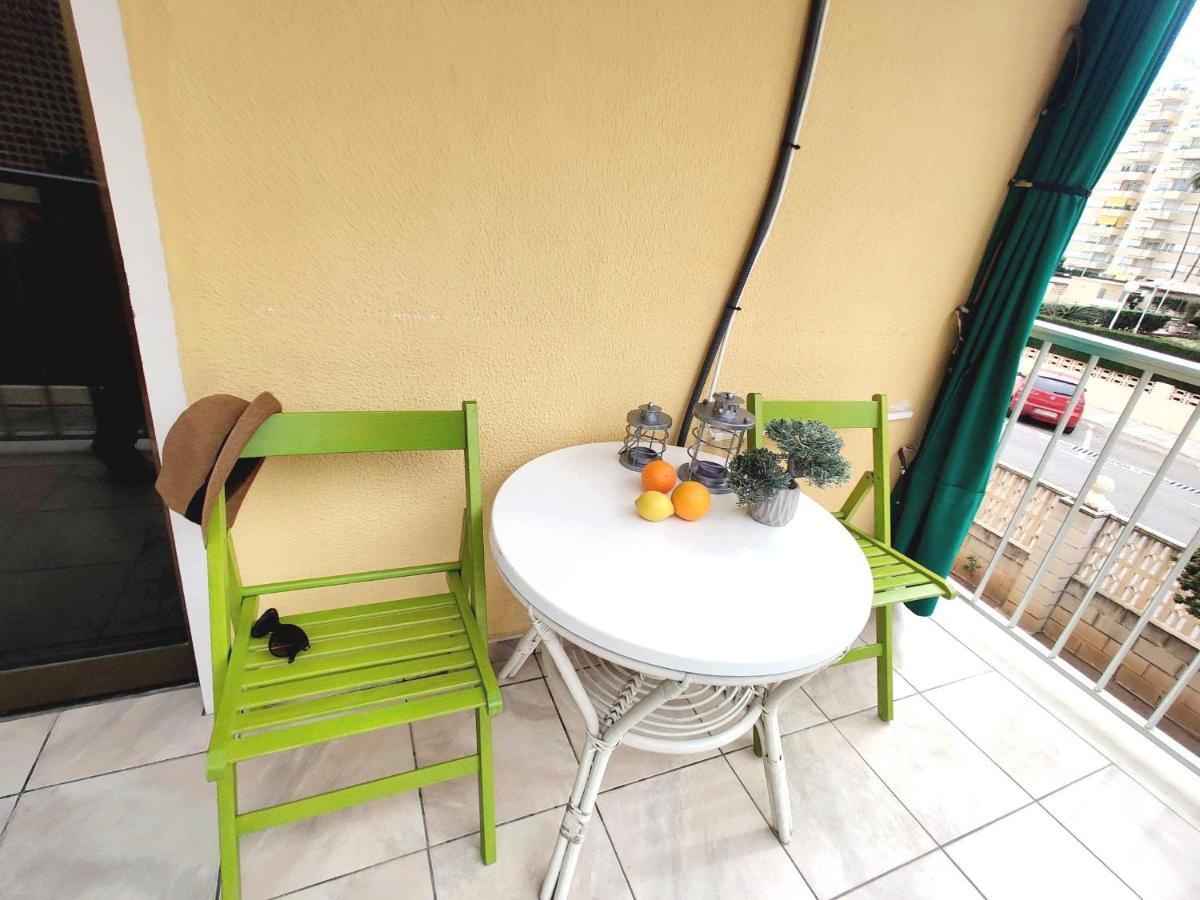 Apartament 100 M De Playa De Gandia 3 -4 Personas Parking Ascensor المظهر الخارجي الصورة
