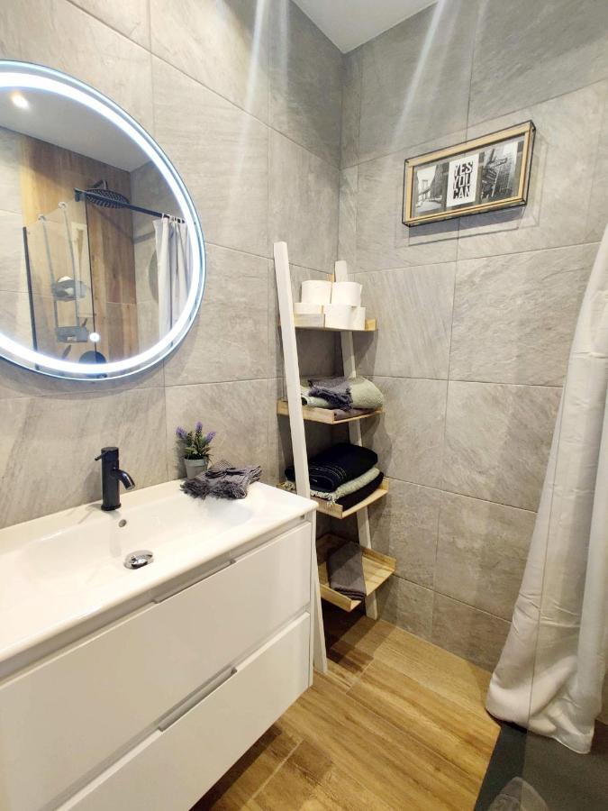 Apartament 100 M De Playa De Gandia 3 -4 Personas Parking Ascensor المظهر الخارجي الصورة