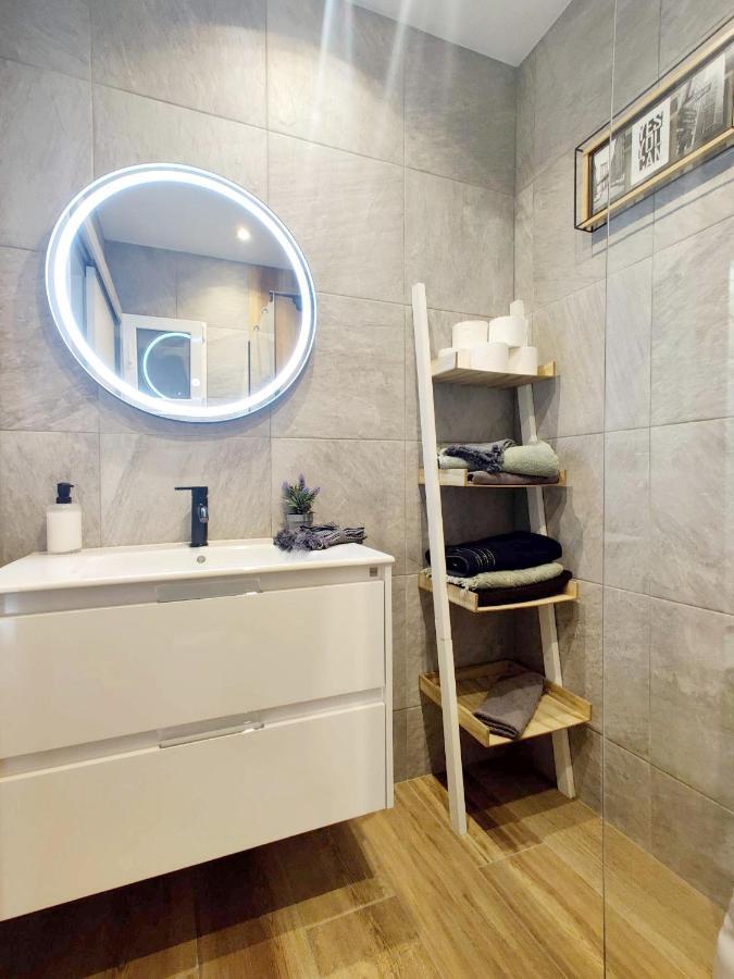 Apartament 100 M De Playa De Gandia 3 -4 Personas Parking Ascensor المظهر الخارجي الصورة