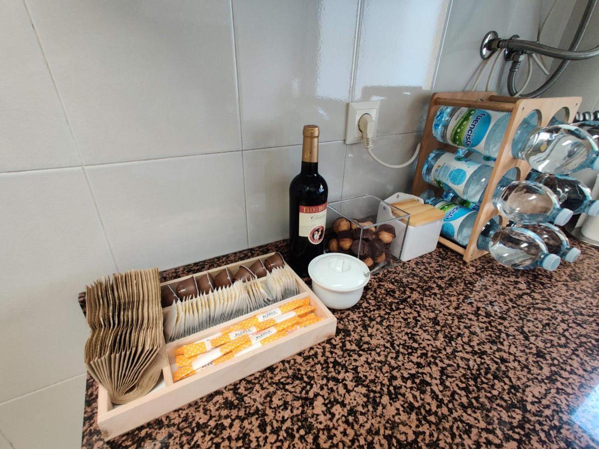 Apartament 100 M De Playa De Gandia 3 -4 Personas Parking Ascensor المظهر الخارجي الصورة